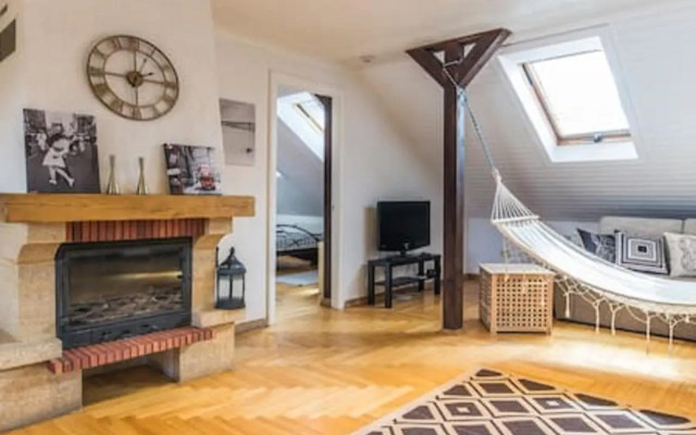 Old Riga Romantic Loft