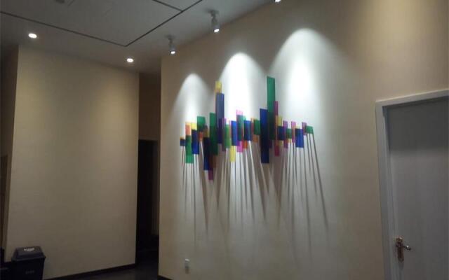 7 Days Inn·Xiaoyi People Hospital