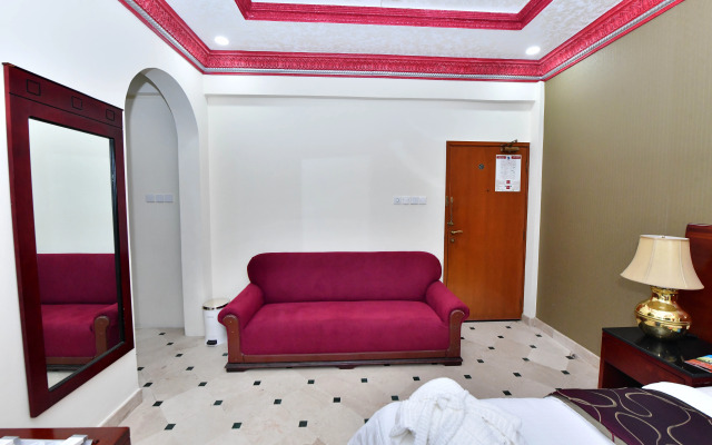 Al Bahjah Hotel
