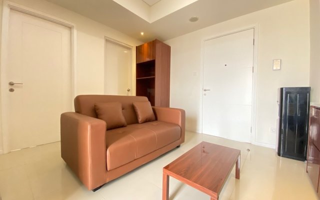 Artistic & Private 2BR Apartment at Parahyangan Residence