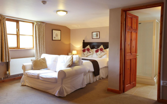 Portway Inn
