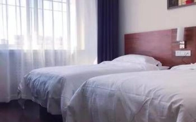Datong Huamao Hotel
