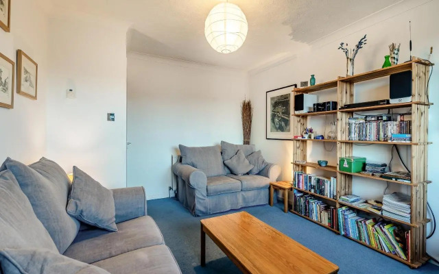 Sandringham Court Flat 4