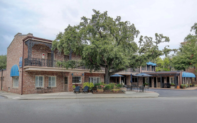 Best Western Sea Island Inn