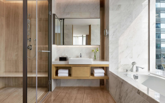 Courtyard by Marriott Shenzhen Bay