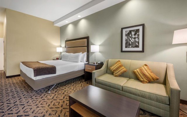 Best Western Plus College Park Hotel