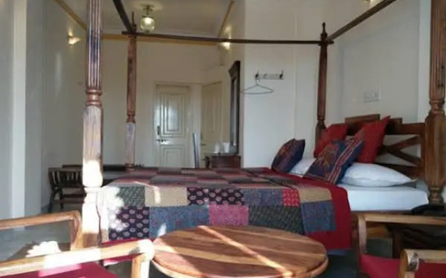 Hotel Pratap Bhawan