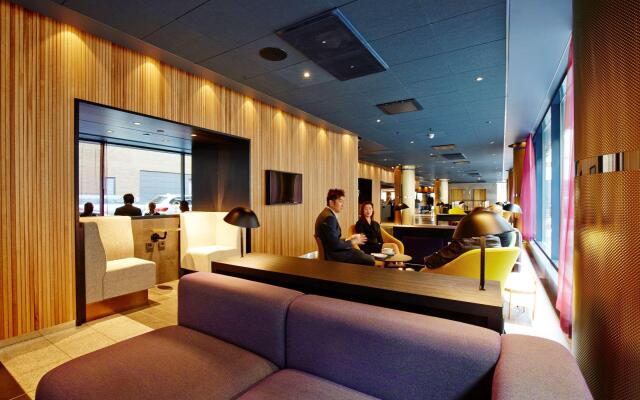 Vox Hotel