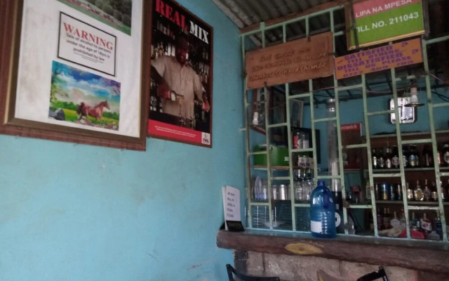 Acacia Hotel