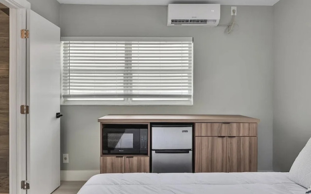 1BR Getaway by Dania & Hollywood Beach