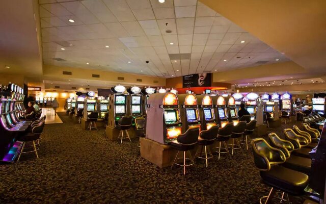 Tuscany Suites & Casino