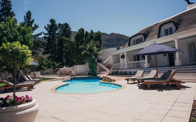Mirabelle Bed and Breakfast Guest House