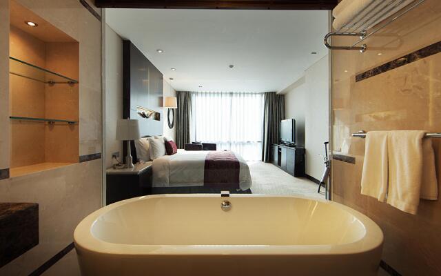 InterContinental Qingdao by IHG