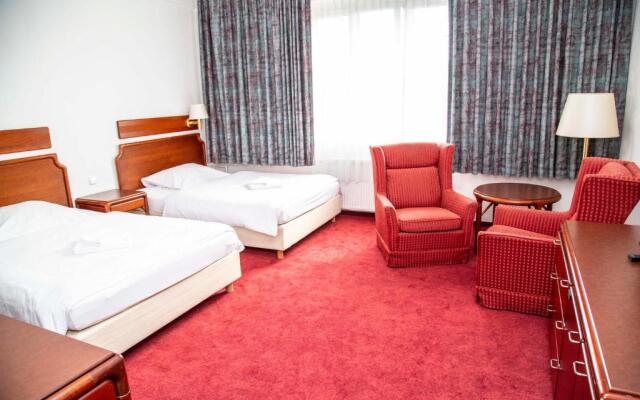 Hotel S-centrum Děčín