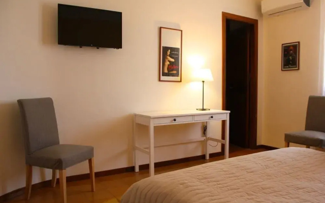 Gli Artisti Guest Rooms