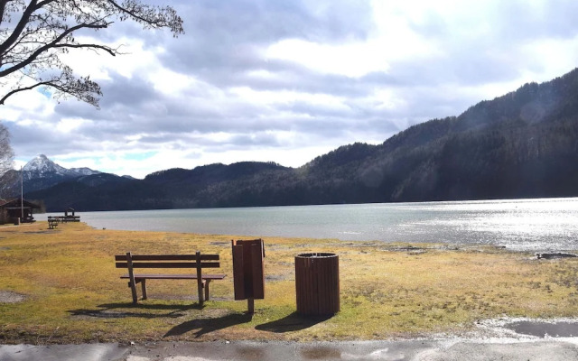 Peaceful Garden Apartment