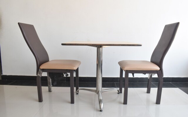 Peach Tree by ULO Hotels