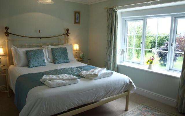 Camelot House - B&B