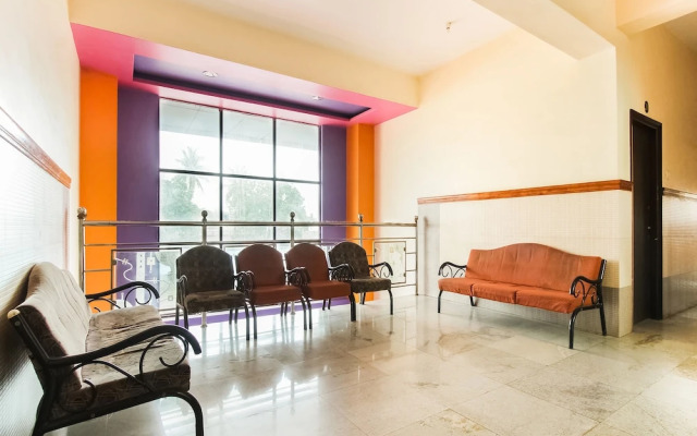 SPOT ON 60208 Hotel Ashoka Deluxe Lodging And Restaurant