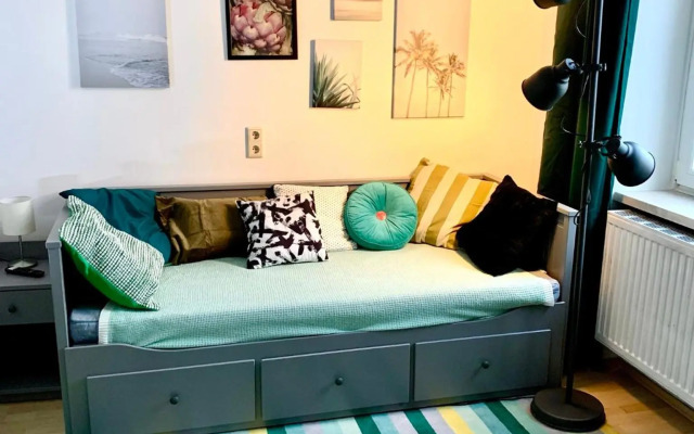 Mellow Contactless Apartment - by Nahuen Suites