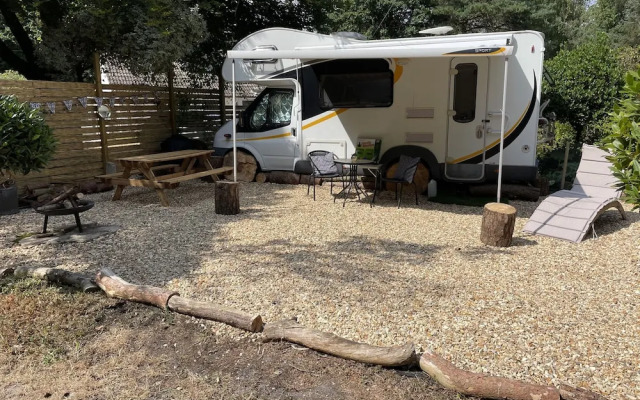 Captivating 2 bed Motorhome in Wareham