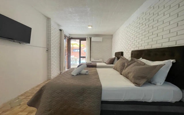 Mare Blu - Pousada Hostel