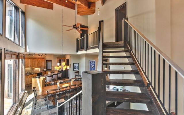 Deer Valley Pinnacle