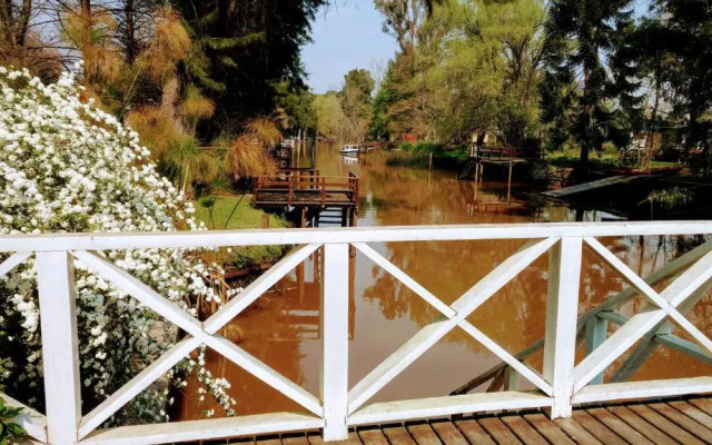 Cabaña Sol de Medianoche Delta Tigre