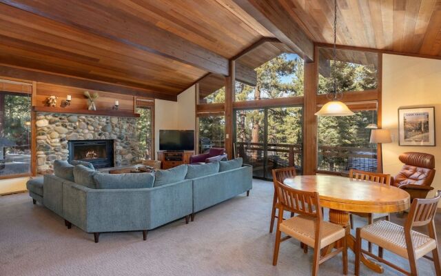 Archie's Bungalow by Tahoe Mountain Properties