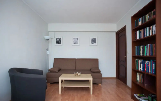 Апартаменты Moskva4you, ул. Краснопрудная, 1