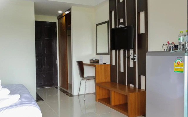 B&Y Residence