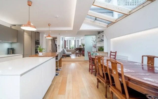 Stunning house near Notting Hill