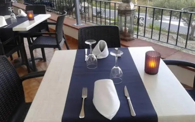 Hostal Restaurant Ondina