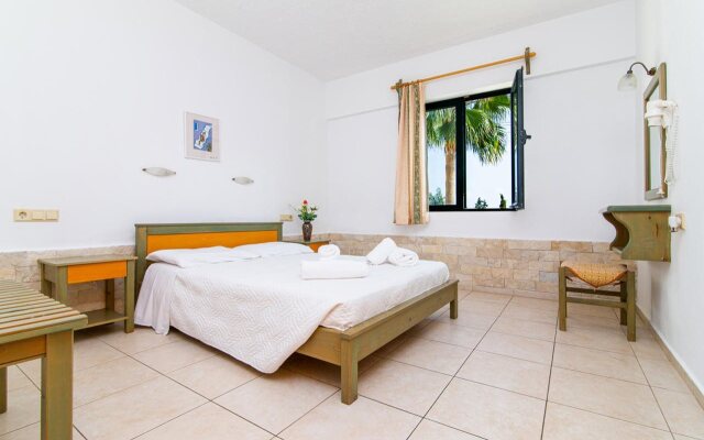Dionysos Apartments