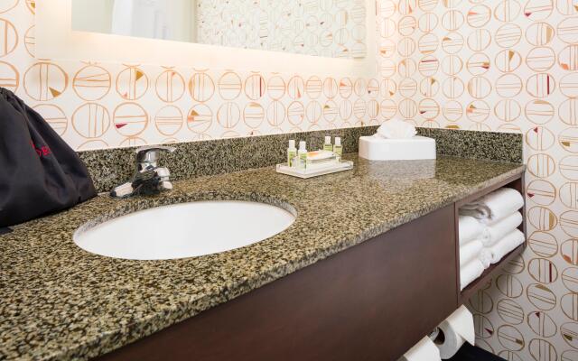 Holiday Inn Salem - I-93 at Exit 2 by IHG