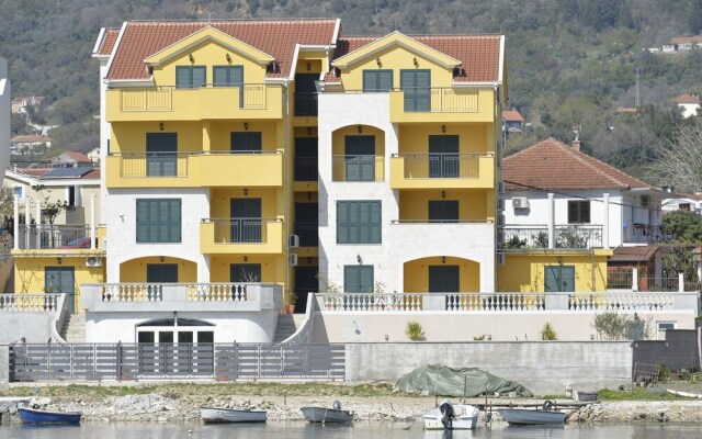Pontus Luxury Apartments