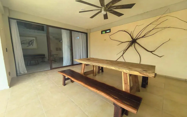 LaFamilia Casa and Suites
