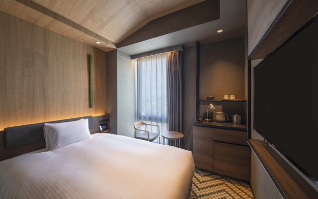 Keihan Tenmabashi Ekimae Hotel
