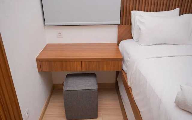 Good Choice And Homey 2Br Apartment At Sky House Bsd
