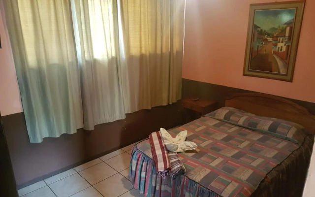 Doña Mercedes