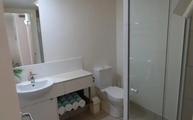 Ground Floor Luxury Oceanfront Apartment