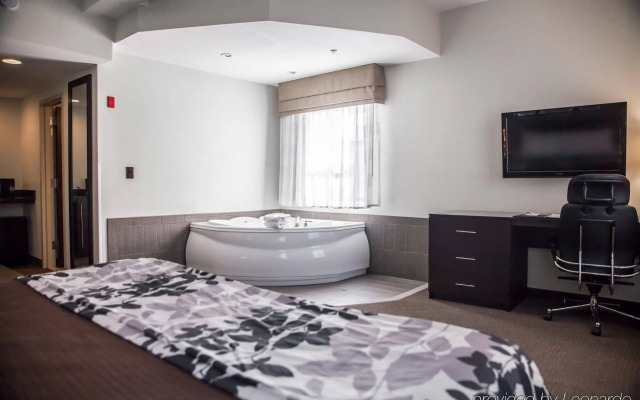 Sleep Inn & Suites Downtown Inner Harbor