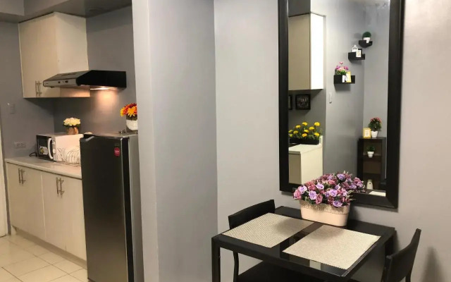 Centropolis Deluxe Couple Suite