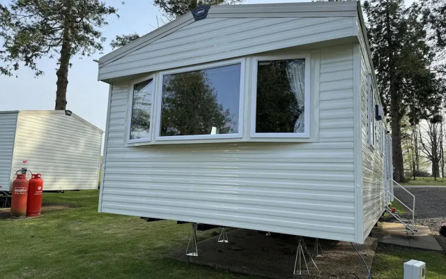 Berwick-upon-tweed - Caravan - Sleeps 6 - Parking