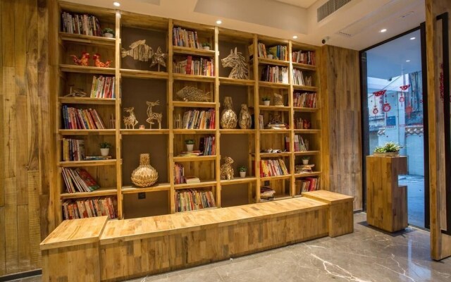Guangdong V8 yat house