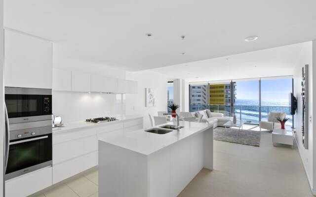 Oracle Broadbeach Apartments
