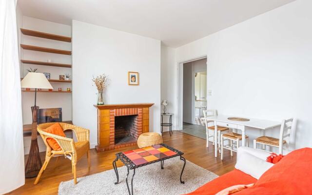 Nice Apartment for 4 Guests - Stade Chaban Delmas