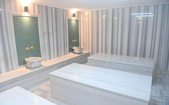 Silivri Safir Hotel & Resort Beach And Restaurant