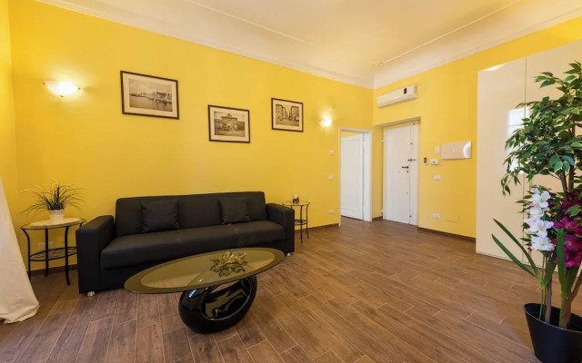 Casa Gialla by Mmega