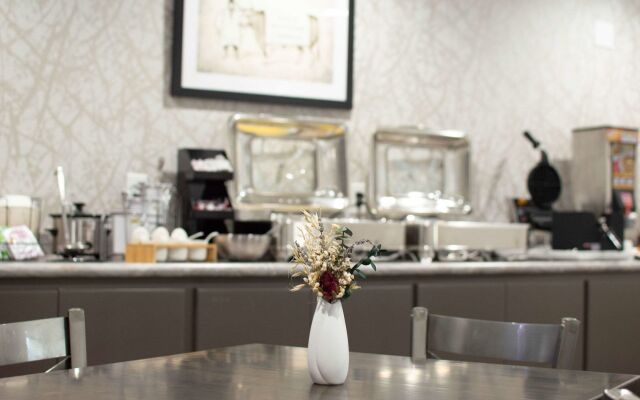Hillstone Inn Tulare, Ascend Hotel Collection